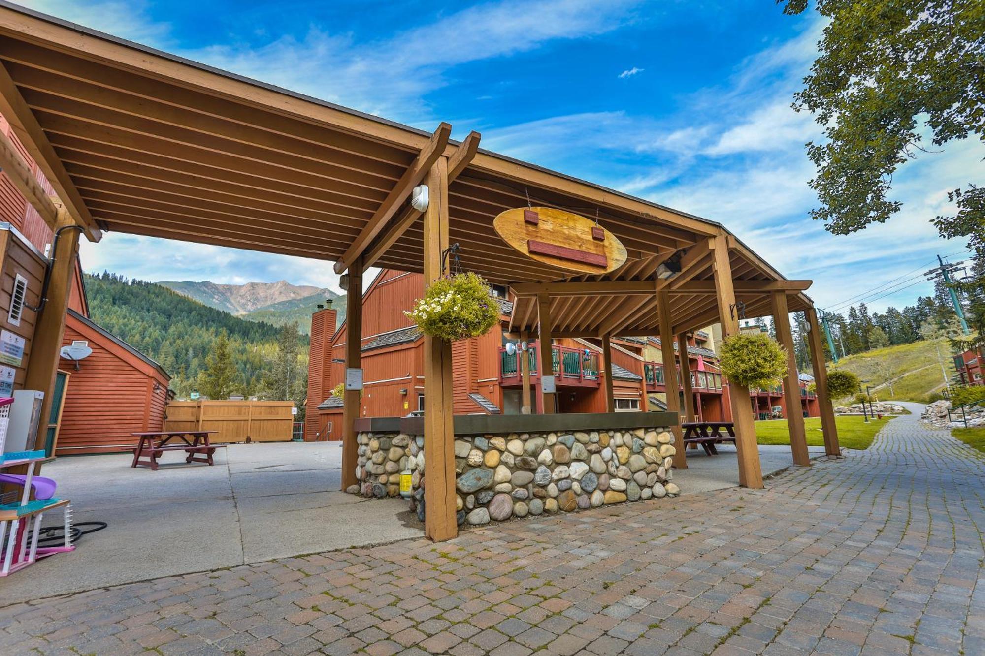 Horsethief Lodge By Stayin Panorama Exterior photo